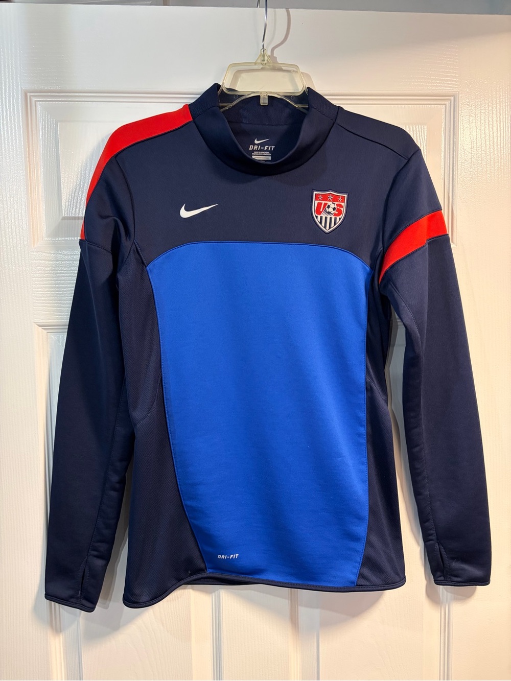 Nike men or women unisex  US Soccer Long Sleeve Training Top - Blue/Navy/Red